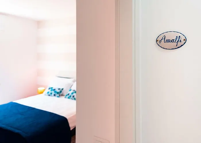 בית הארחה Luxury Napolitano סורנטו